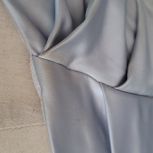 David's Bridal Bridesmaid Charmeuse Draped Strapless Dress - Size 4 Check Photos - Picture 12 of 15